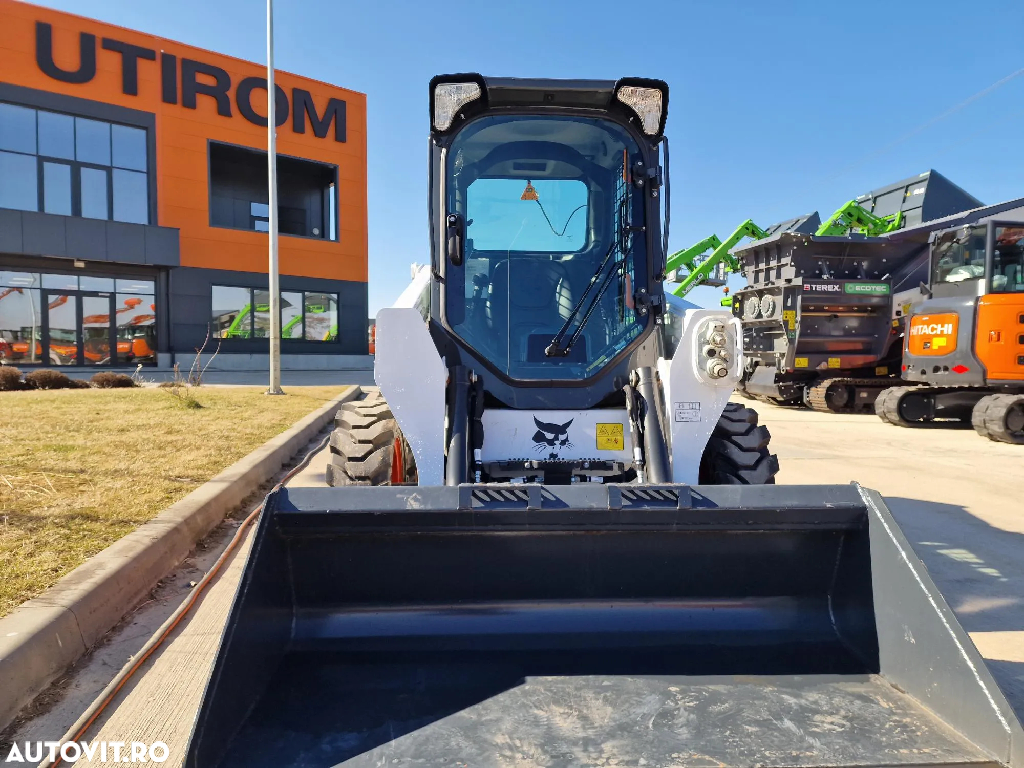 Bobcat S510, 2024, Usa cabina, AER CONDITIONAT, motor Kubota 50CP, inst hidr suplim, ANVELOPE PLINE, cupa 0,9, posibilitate leasing 5 ani, PROMOTIE 40.900 EUR+Tva - 12