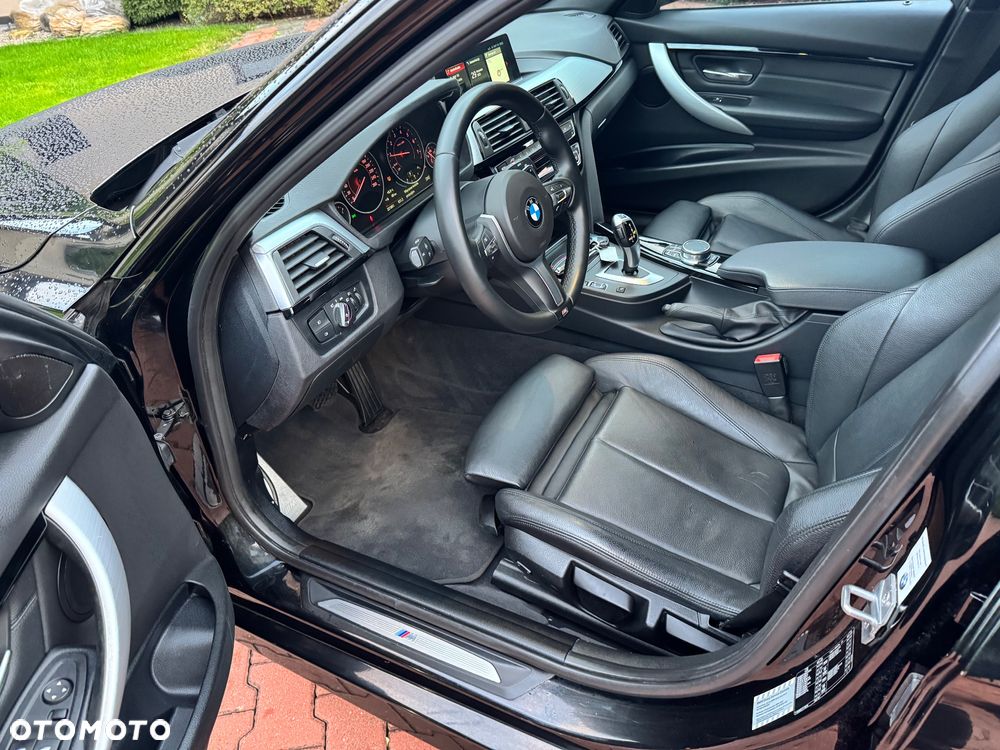 BMW Seria 3 318i GPF M Sport Shadow - 13