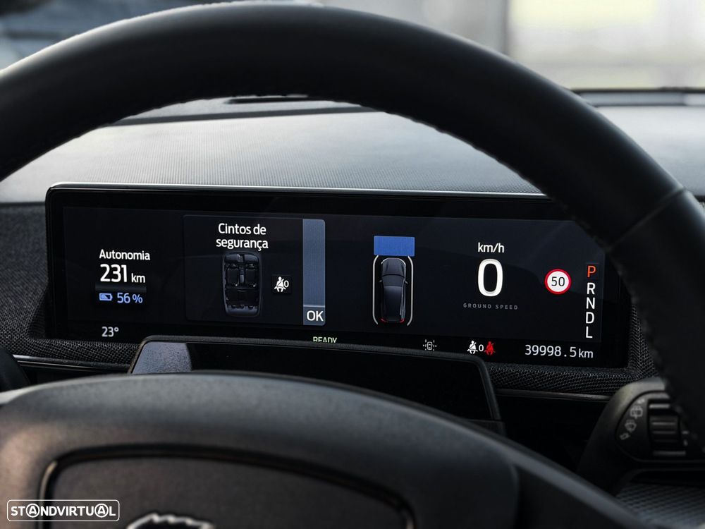 Ford Mustang Mach-E 75.7 kWh Base - 19