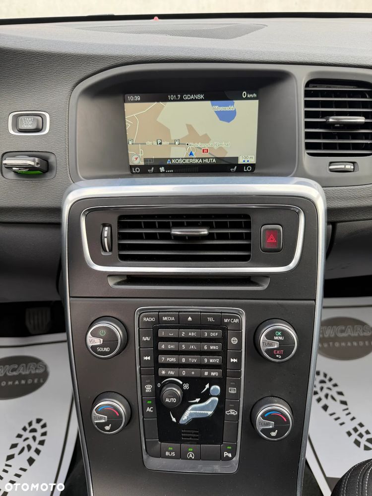 Volvo V60 D3 Drive-E Dynamic Edition (Momentum) - 12