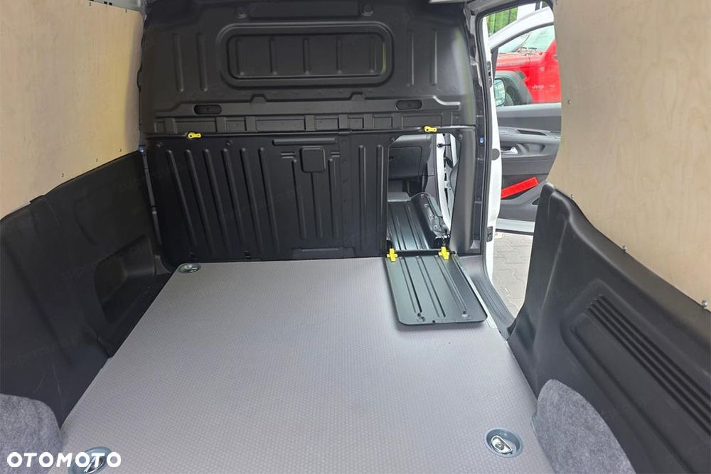 Opel Combo Van Cargo L2H1 EAT8 1.5 130KM - 12