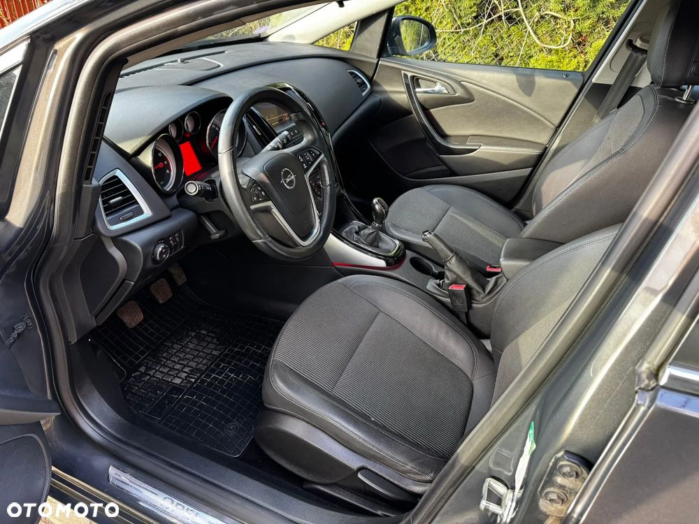 Opel Astra 1.4 Turbo Cosmo - 17