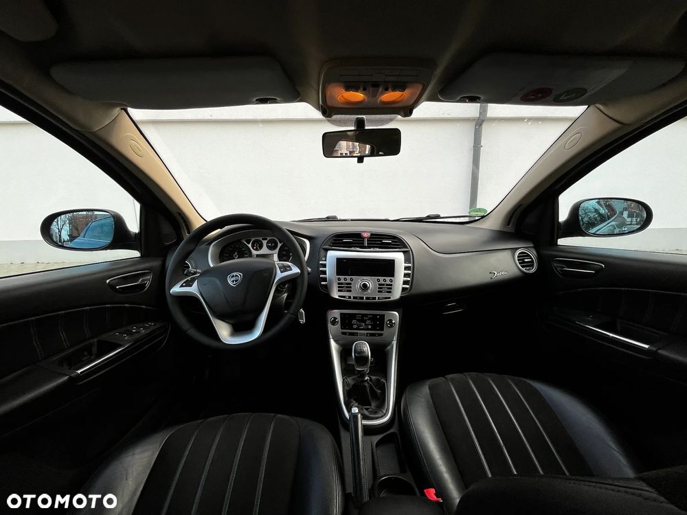 Lancia Delta 1.4 T-Jet Oro - 6