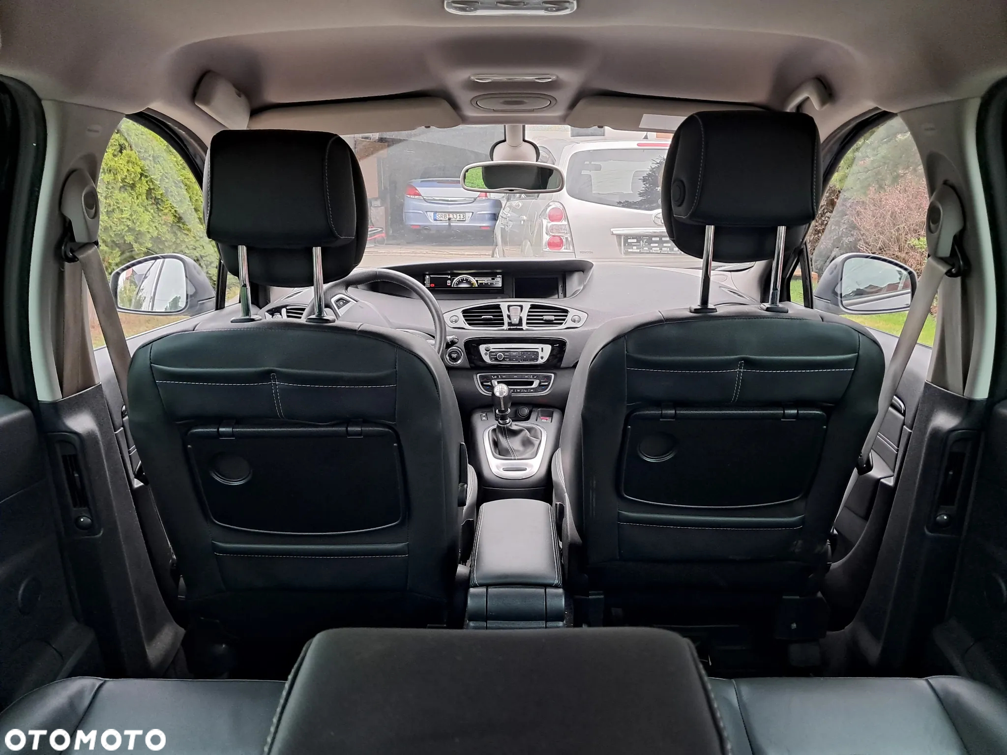 Renault Scenic 1.6 dCi Energy Bose Edition S&S - 6