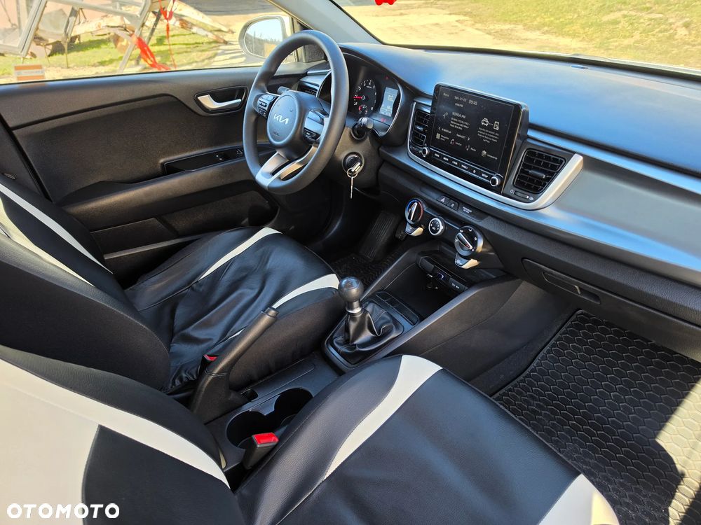 Kia Rio 1.2 L - 34