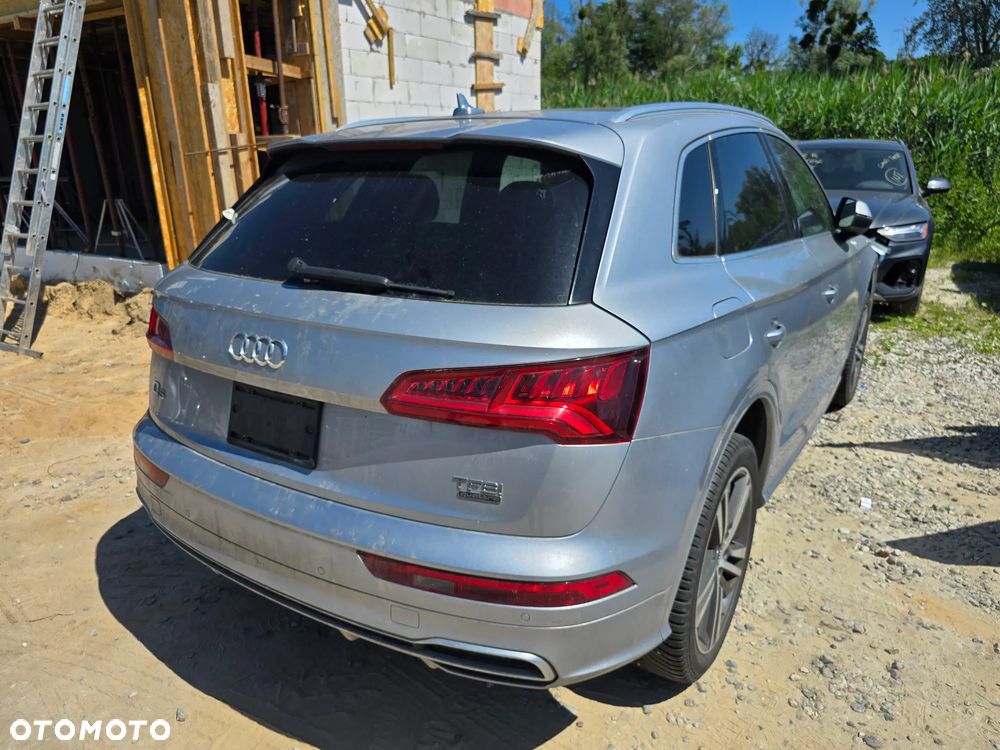 Audi Q5 2.0 TFSI Quattro S tronic design - 5
