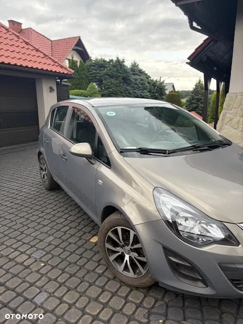 Opel Corsa - 2