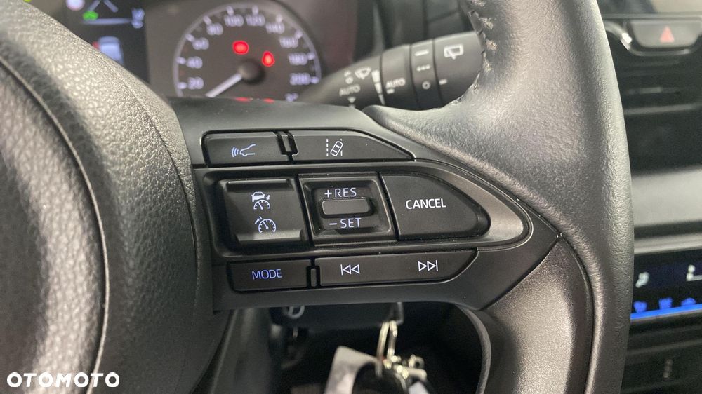 Toyota Yaris Hybrid 1.5 Comfort - 22