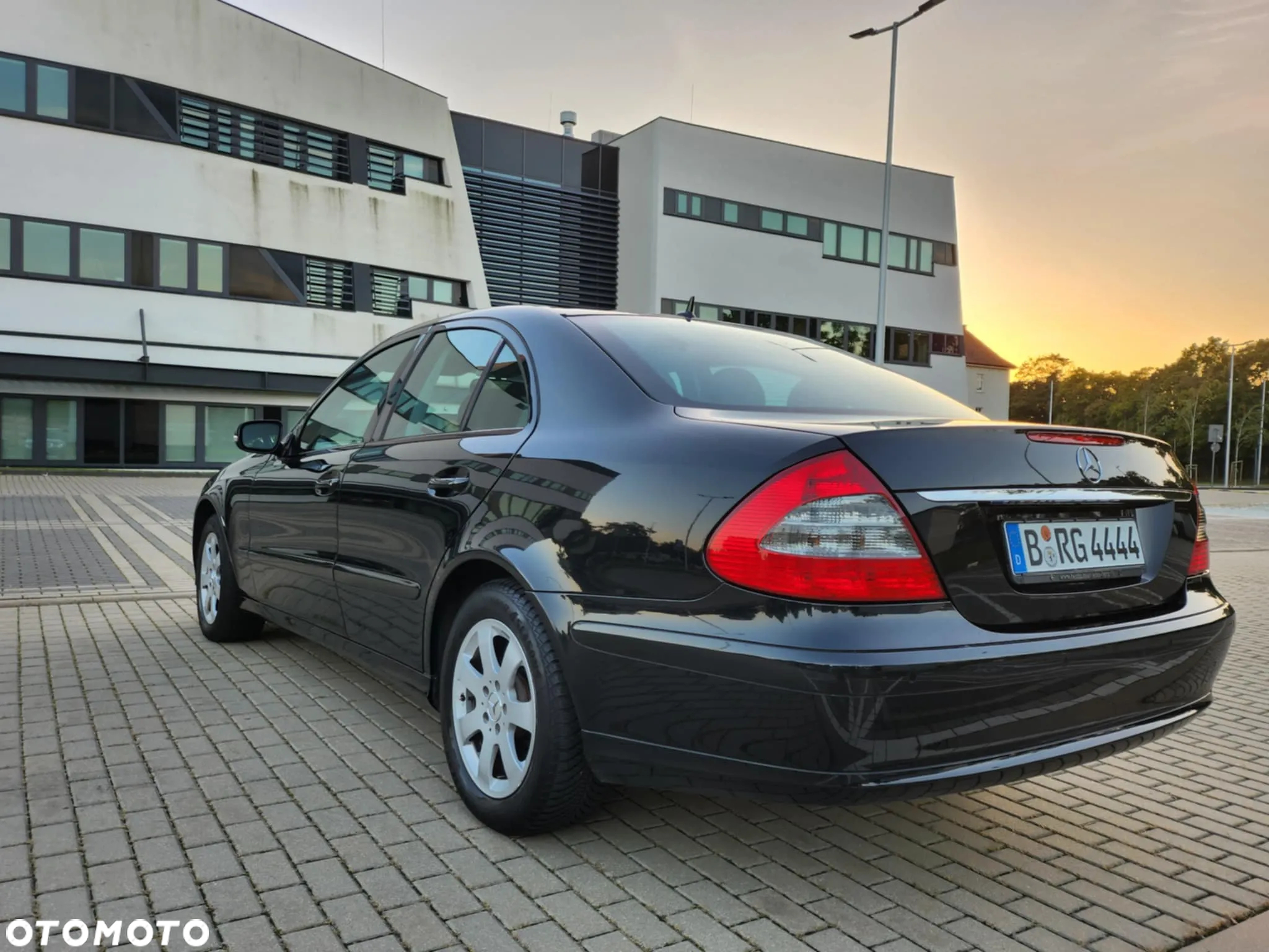 Mercedes-Benz Klasa E 200 Kompressor Automatik Elegance - 5