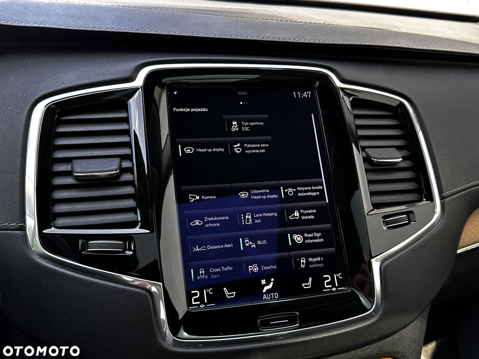 Volvo XC 90 - 34
