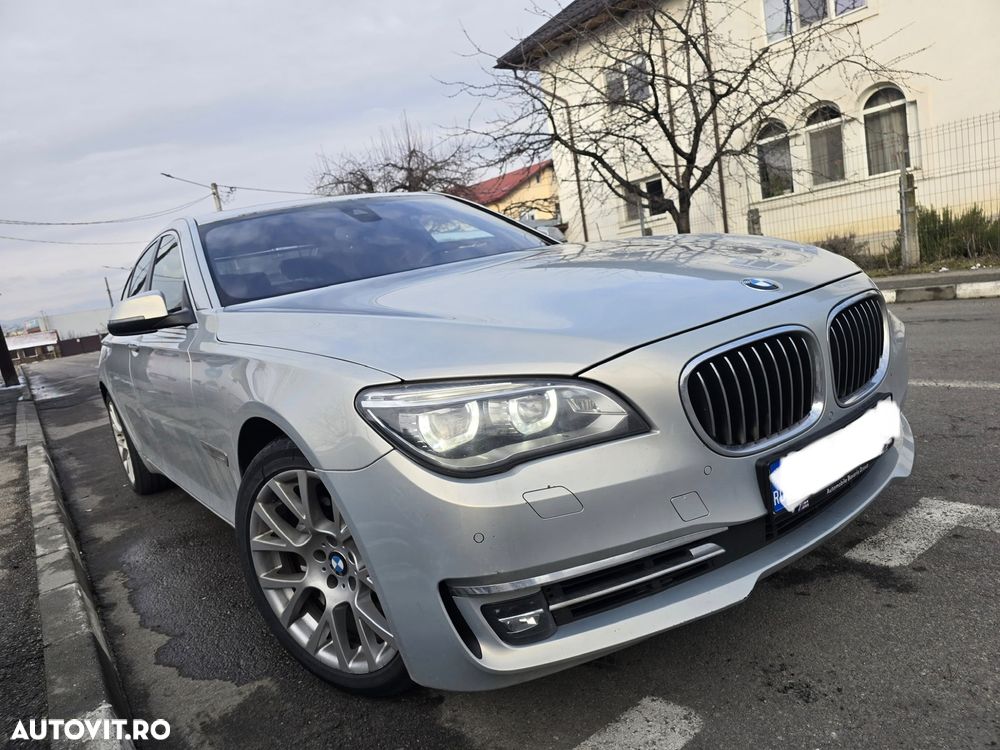 BMW Seria 7 740d xDrive Edition Exclusive - 11