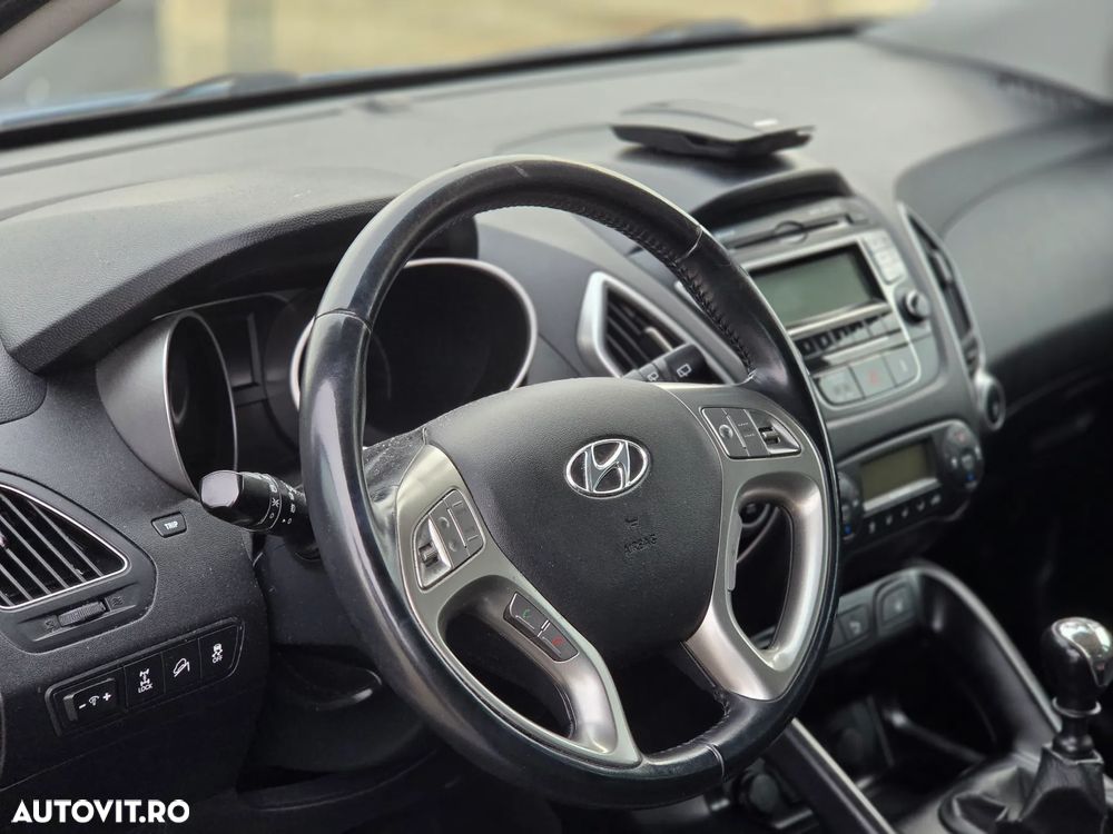 Hyundai ix35 2.0 CRDI 4WD Style - 8