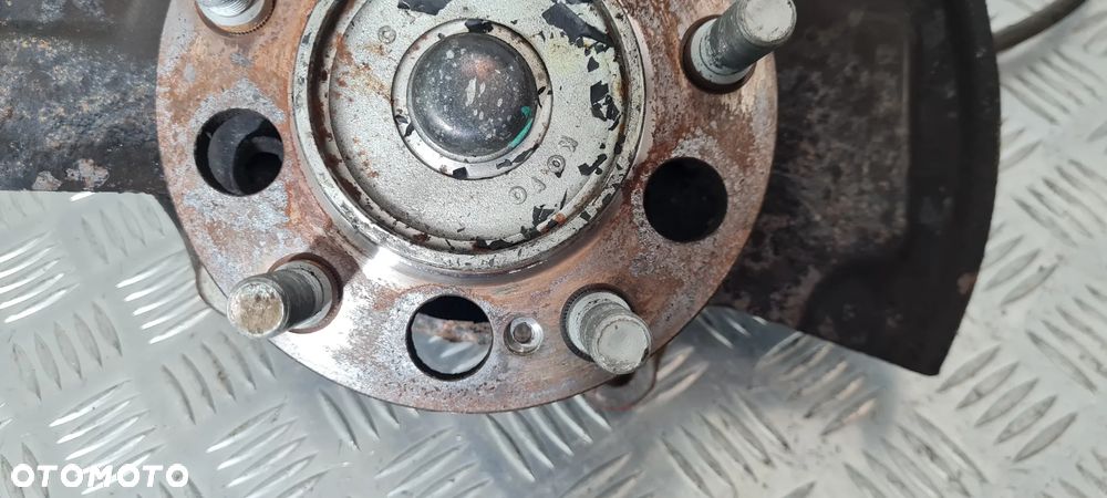 Ssangyong Actyon Sports II Zwrotnica Piasta Lewa Prawa Przód - 5