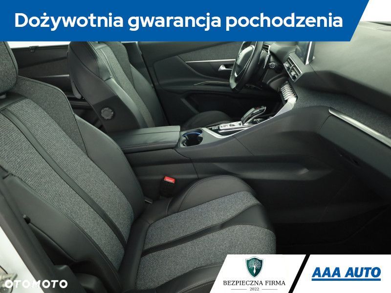 Peugeot 5008 - 21