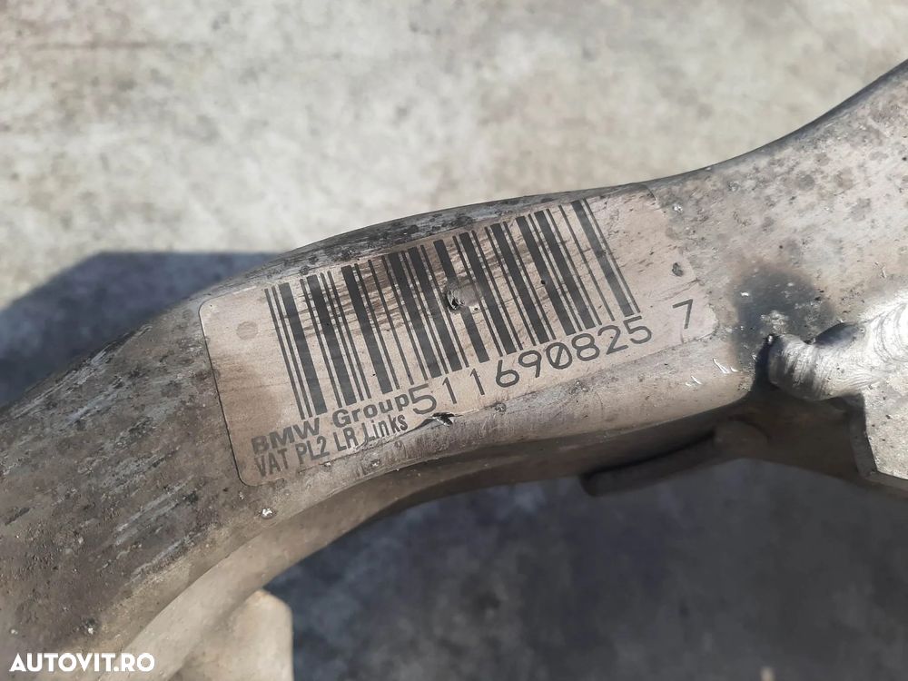 jug cadru motor  bmw seria 1 e81 e87 - 3