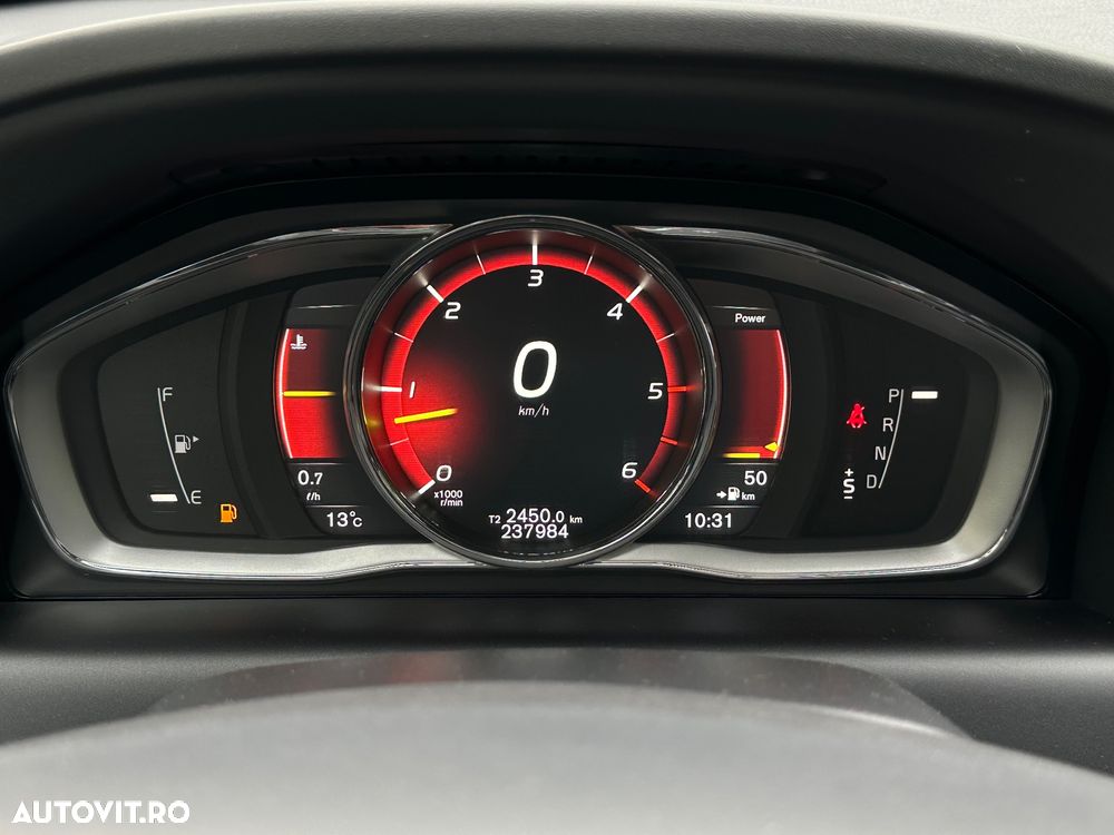 Volvo XC 60 - 26