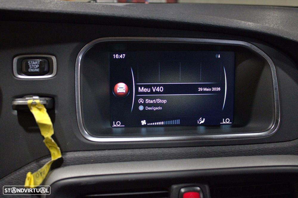 Volvo V40 Cross Country 2.0 D2 Kinetic Geartronic - 25