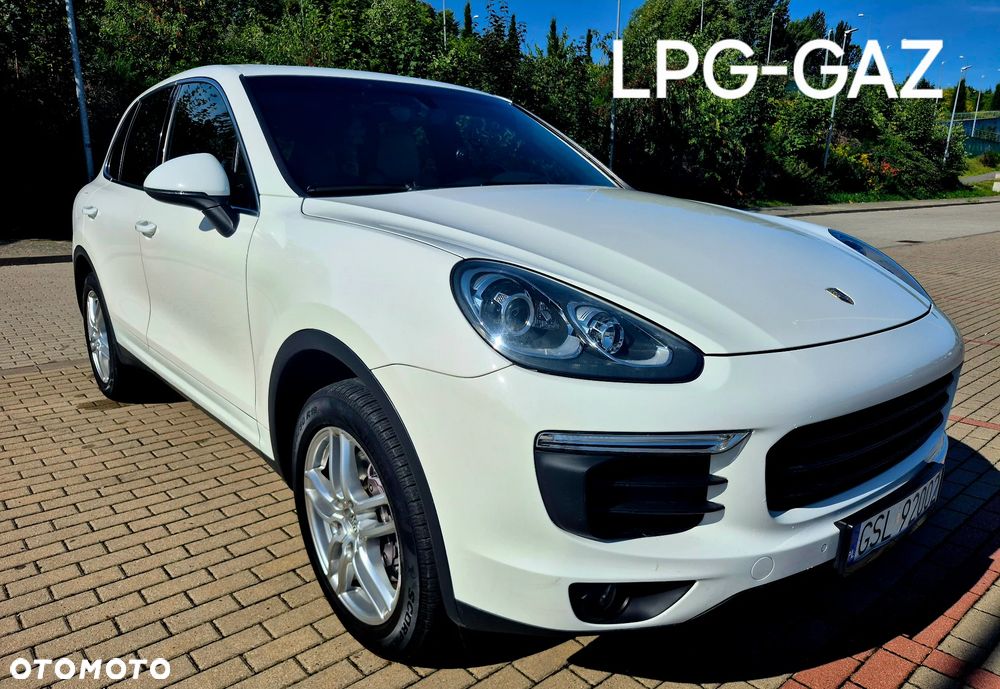 Porsche Cayenne Standard - 1