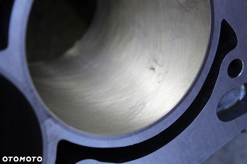 BLOK SILNIKA BMW N62B48 4.8B NOWE TULEJE REGENEROWANY E60 E61 E63 E64 E65 E66 X5 E53 X5 E70 - 7