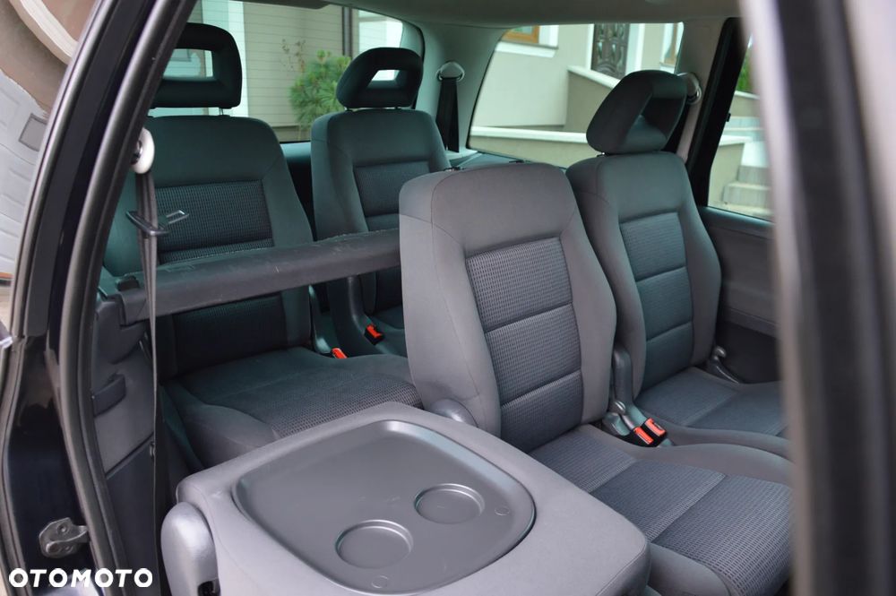 Volkswagen Sharan 1.9 TDI 4Motion Sportline - 28