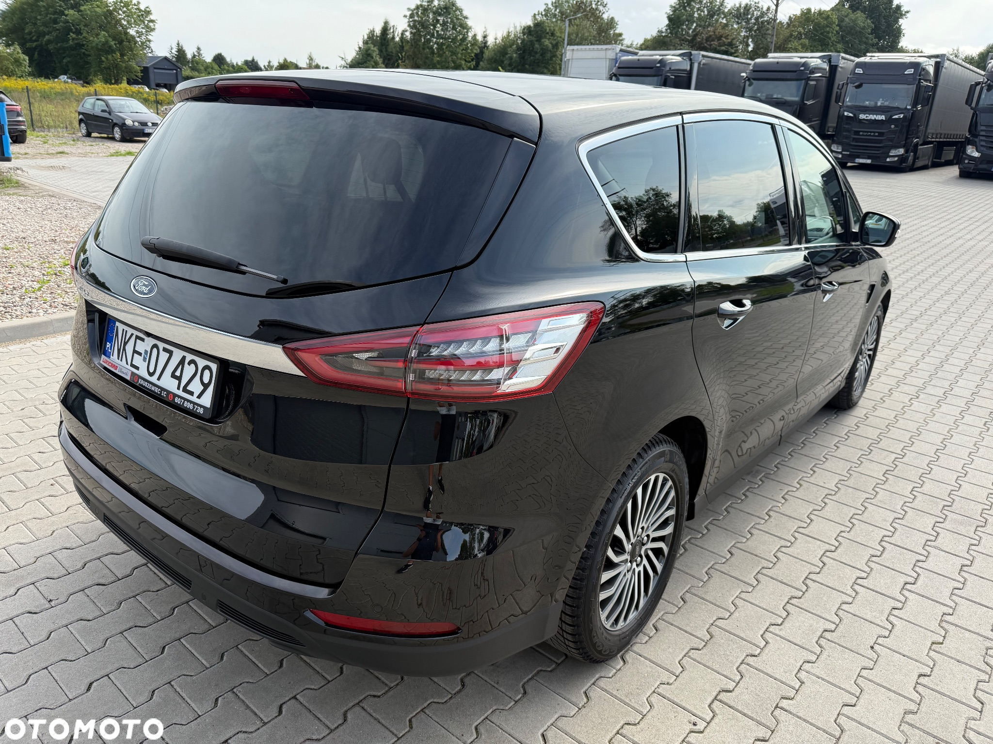 Ford S-Max 2.0 EcoBlue Titanium - 13
