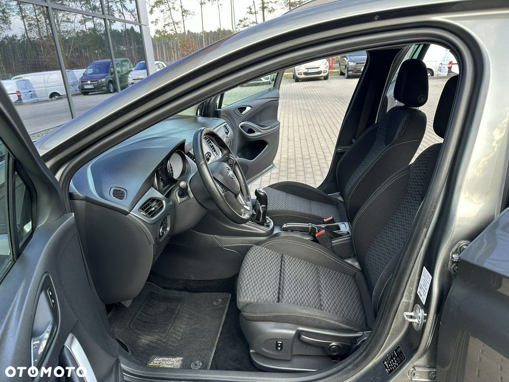 Opel Astra 1.4 T Dynamic - 11