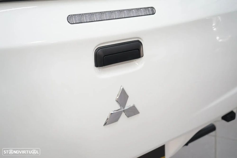 Mitsubishi L200 2.4 DI-D CD S.Cab 3L Instyle 4WD - 12