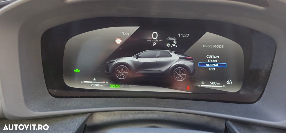 Toyota C-HR 2.0 HEV 197 CP 4x2 CVT Premiere Edition - 32