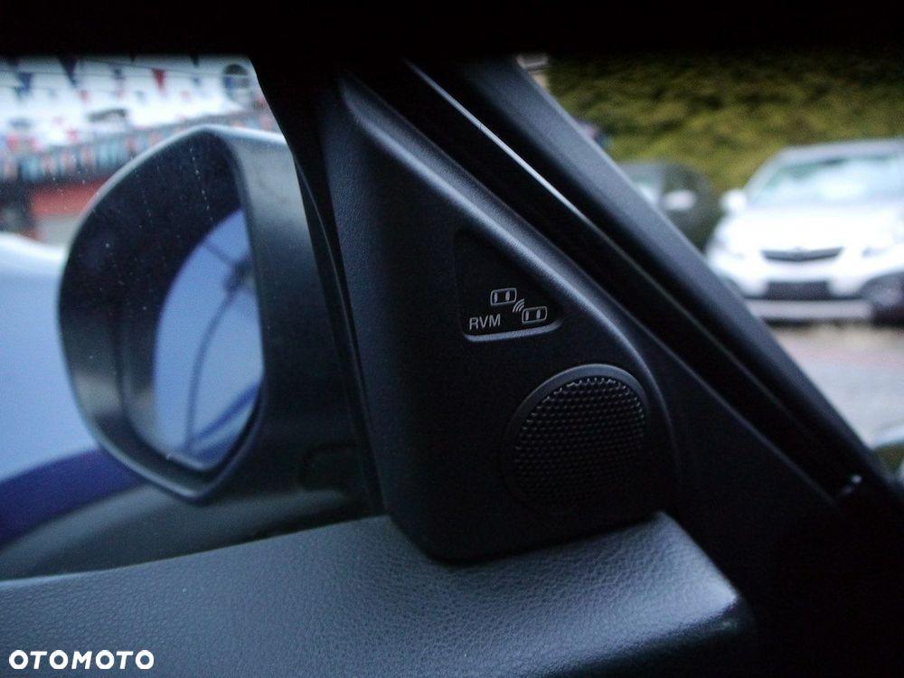 Mazda 6 2.2 CD Exclusive + - 26