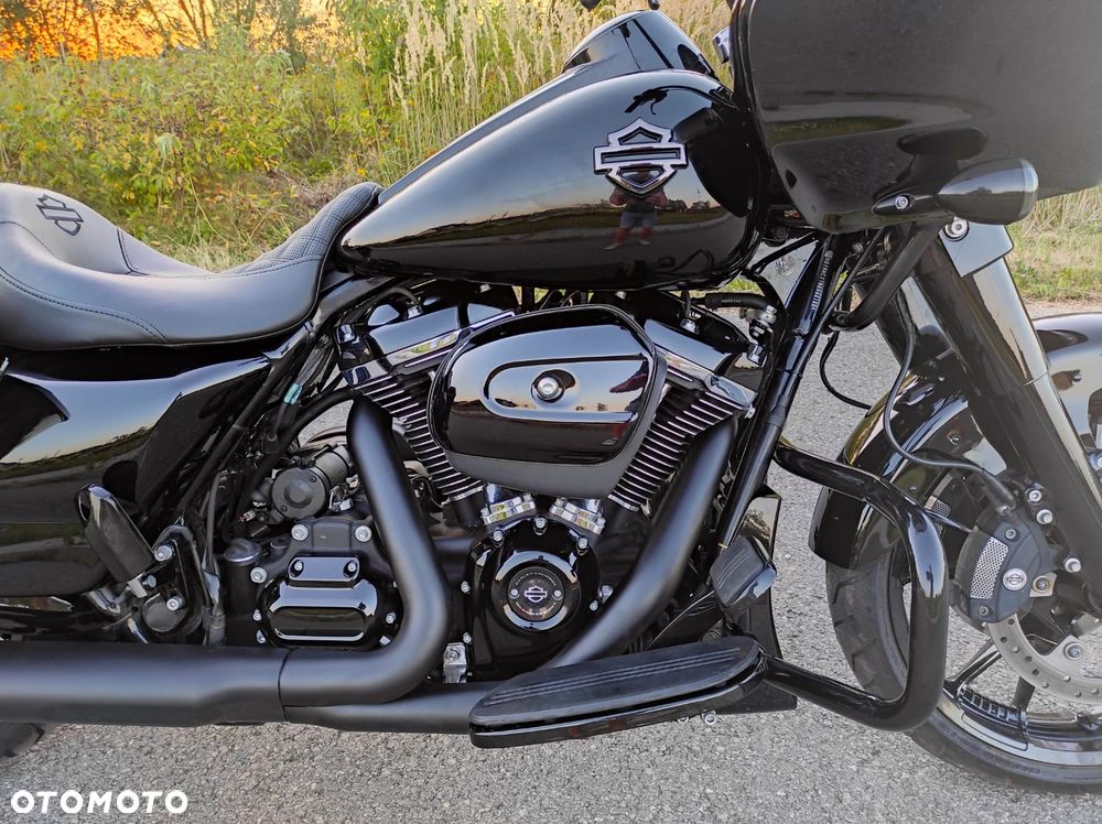 Harley-Davidson Touring Road Glide - 8