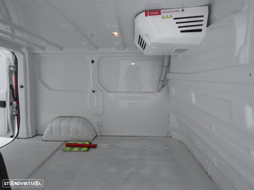 Renault Trafic 2.0 dCi L1H1 c/frio c/iva - 8