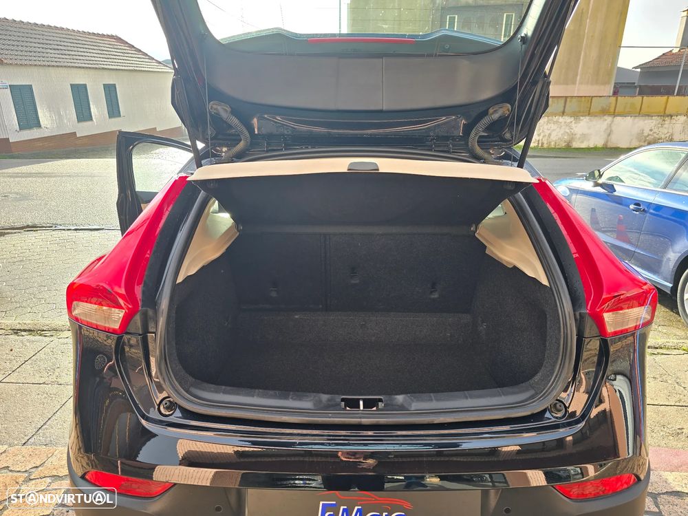 Volvo V40 Cross Country D3 Ocean Race - 8