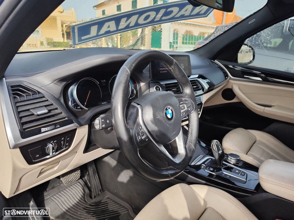 BMW X3 20 d xDrive - 12