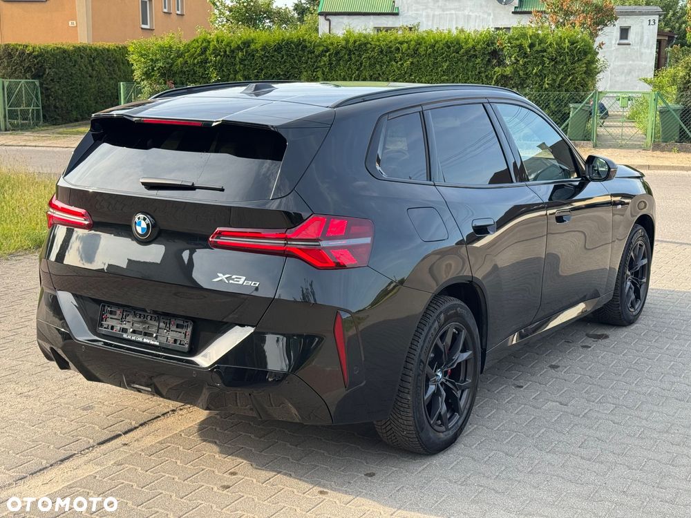 BMW X3 20 xDrive - 11