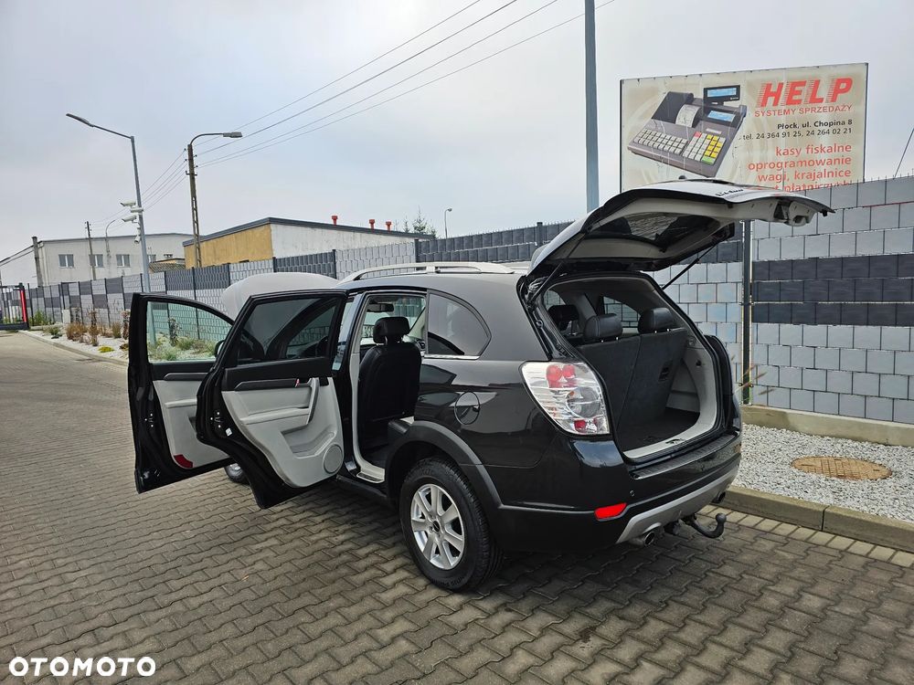 Chevrolet Captiva 2.2 D LT+ - 11