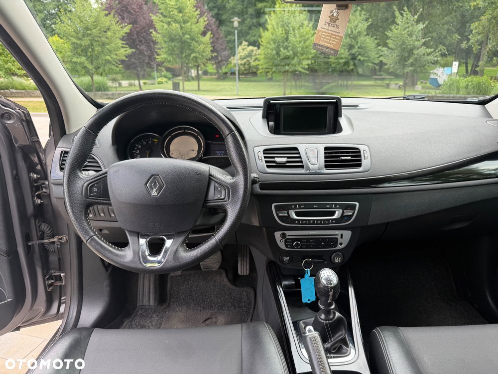 Renault Megane ENERGY TCe 115 Start & Stop Bose Edition - 13