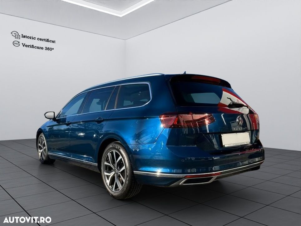 Volkswagen Passat Variant 2.0 TDI SCR DSG 4Motion Elegance - 8