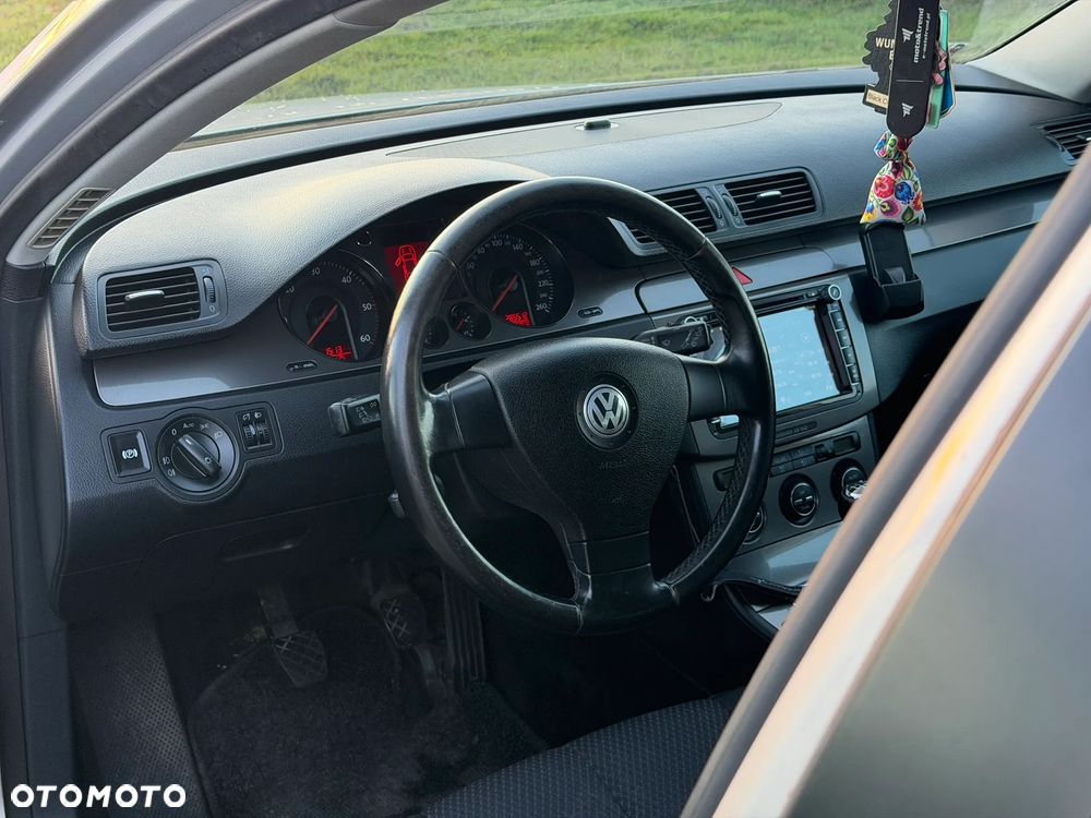 Volkswagen Passat Variant 1.9 TDI DPF Comfortline - 10
