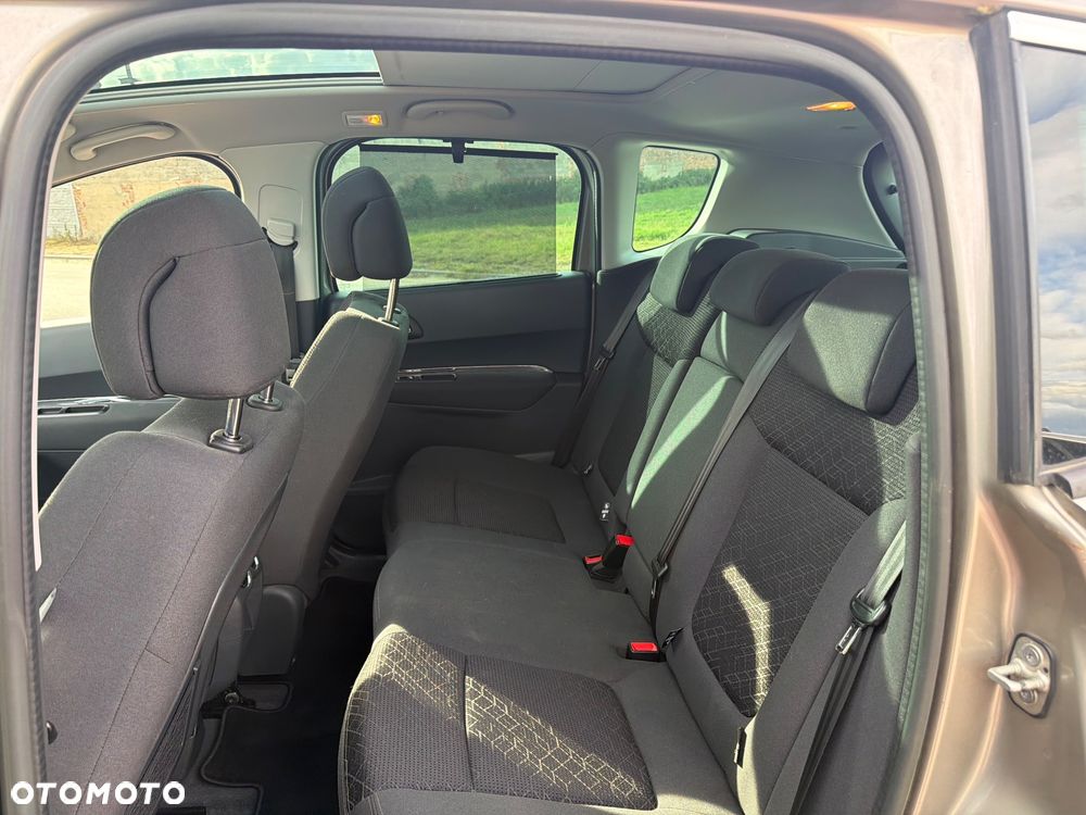 Peugeot 3008 HDi 150 Business-Line - 30