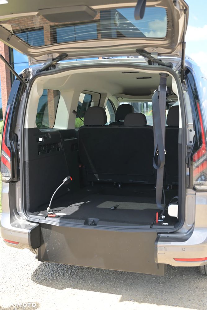 Ford Tourneo Connect Grand - 7