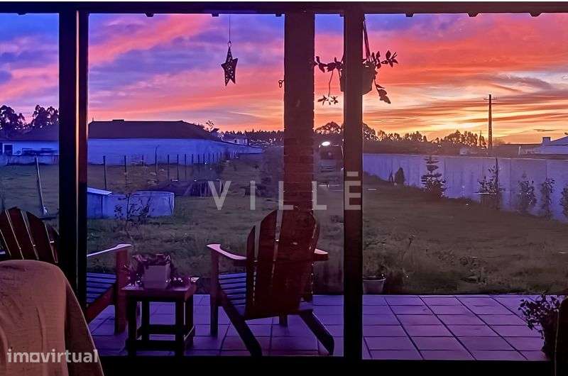 Moradia Isolada T3 +1com garagem e terreno - Grande imagem: 3/8