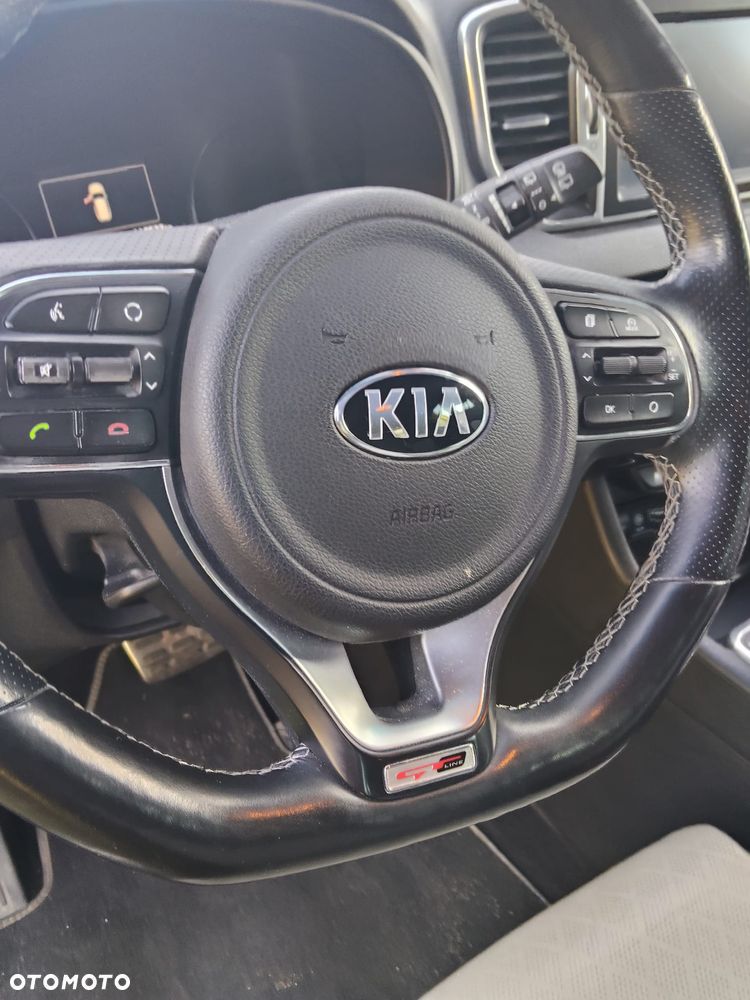 Kia Sportage 2,0 CRDI AWD GT Line - 3