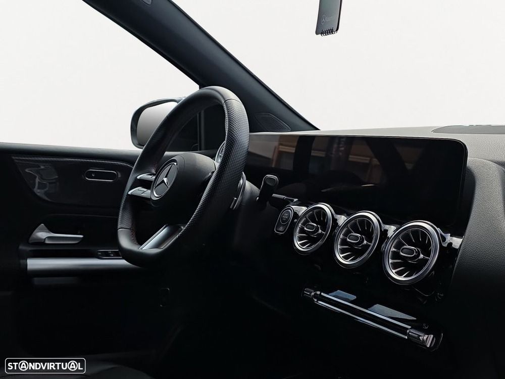 Mercedes-Benz B 180 d - 13