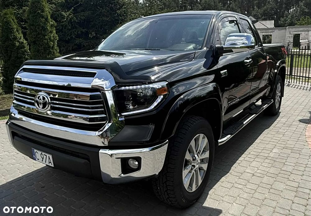 Toyota Tundra - 2