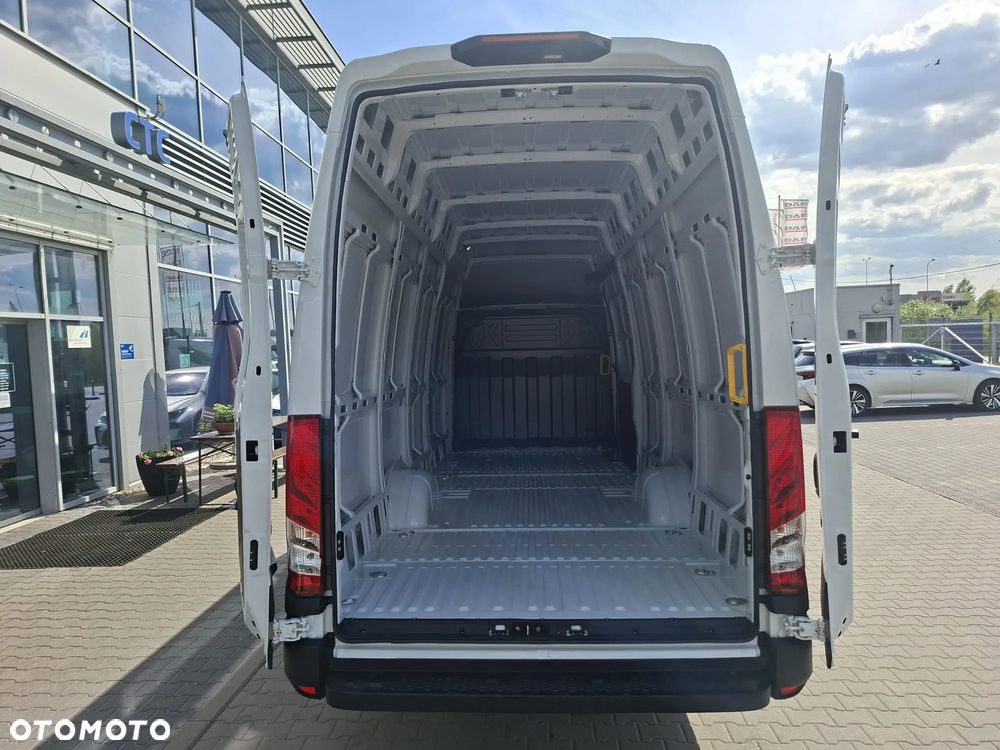 Iveco Daily 35S18HA8 V - 14