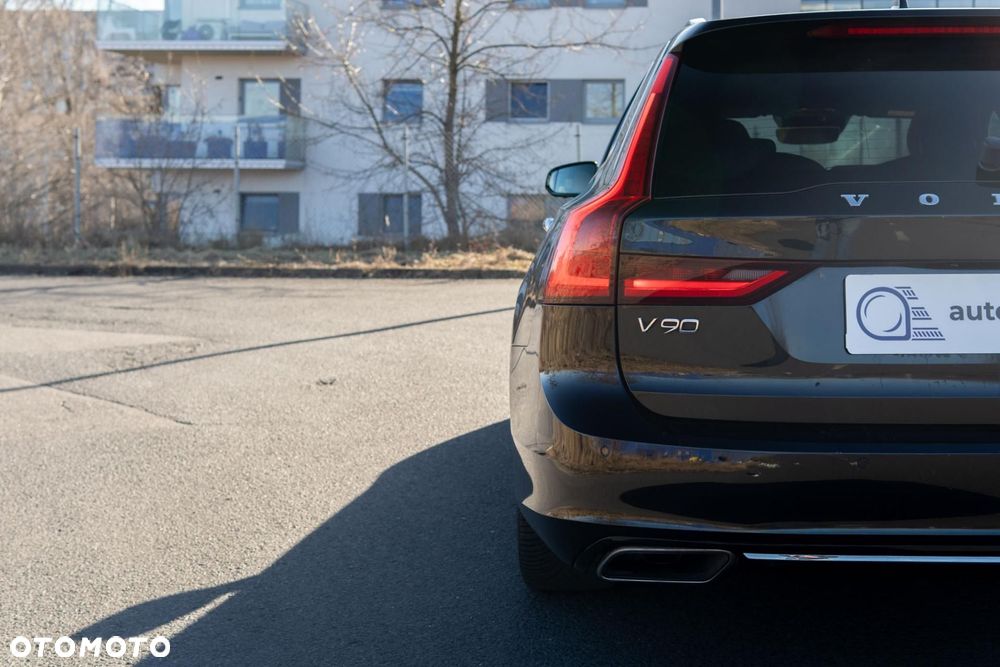 Volvo V90 D4 Inscription - 37