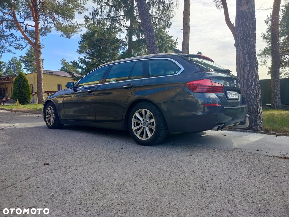 BMW Seria 5 520d Luxury Line - 6