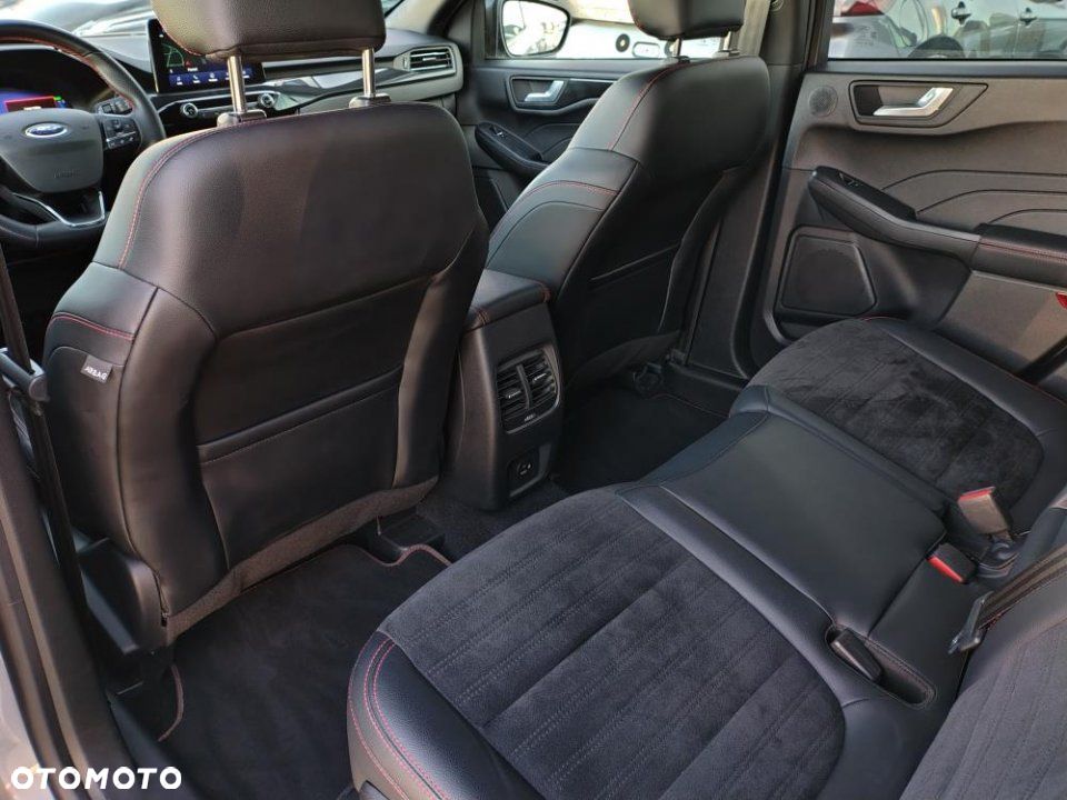 Ford Kuga 2.5 FHEV FWD ST-Line X eCVT - 15
