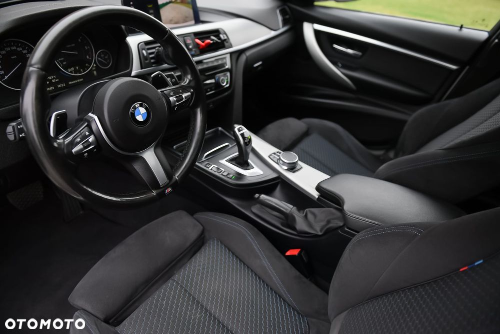 BMW Seria 3 320d xDrive Edition M Sport Shadow - 18