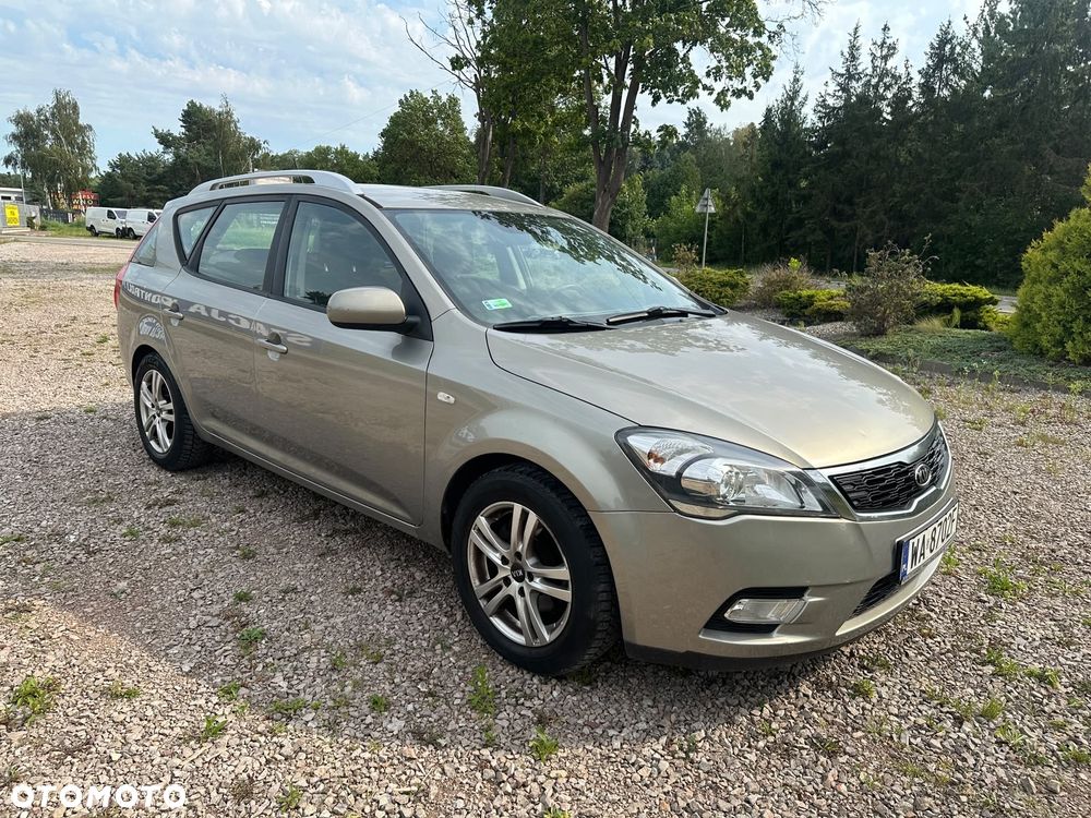 Kia Ceed 1.6 CVVT Automatik Spirit - 1